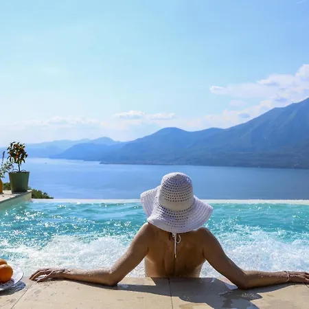 Podere Sabaina, Private Mit Pool, Seeblick Und 3 Wohneinheiten Zur Alleinnutzung Torri Del Benaco
