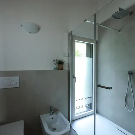 Podere Sabaina, Private Mit Pool, Seeblick Und 3 Wohneinheiten Zur Alleinnutzung Torri Del Benaco