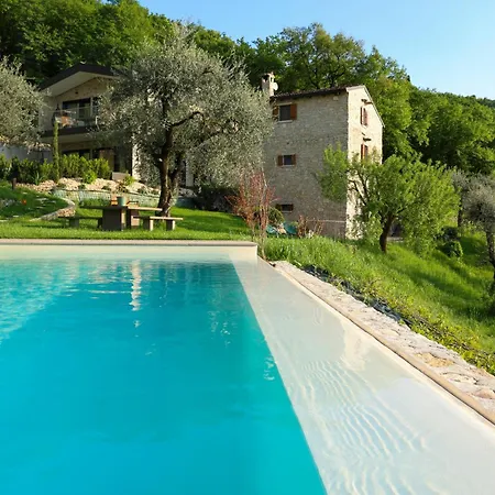 Podere Sabaina, Private Mit Pool, Seeblick Und 3 Wohneinheiten Zur Alleinnutzung * Torri Del Benaco