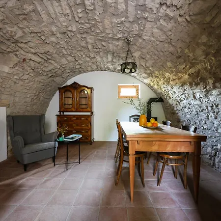 Podere Sabaina, Private Mit Pool, Seeblick Und 3 Wohneinheiten Zur Alleinnutzung Villa *