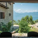 Podere Sabaina, Private Mit Beheiztem Pool, Seeblick Und 3 Wohneinheiten Zur Alleinnutzung *