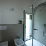 Podere Sabaina, Private Mit Beheiztem Pool, Seeblick Und 3 Wohneinheiten Zur Alleinnutzung توري ديل بيناكو