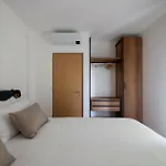 Podere Sabaina, Private Mit Beheiztem Pool, Seeblick Und 3 Wohneinheiten Zur Alleinnutzung فيلة توري ديل بيناكو
