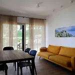 Podere Sabaina, Private Mit Beheiztem Pool, Seeblick Und 3 Wohneinheiten Zur Alleinnutzung *