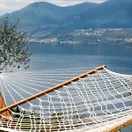 Podere Sabaina, Private Mit Beheiztem Pool, Seeblick Und 3 Wohneinheiten Zur Alleinnutzung فيلة *