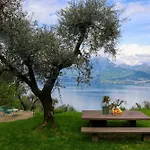 Podere Sabaina, Private Mit Beheiztem Pool, Seeblick Und 3 Wohneinheiten Zur Alleinnutzung