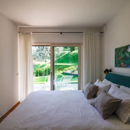빌라 Podere Sabaina, Private Mit Beheiztem Pool, Seeblick Und 3 Wohneinheiten Zur Alleinnutzung