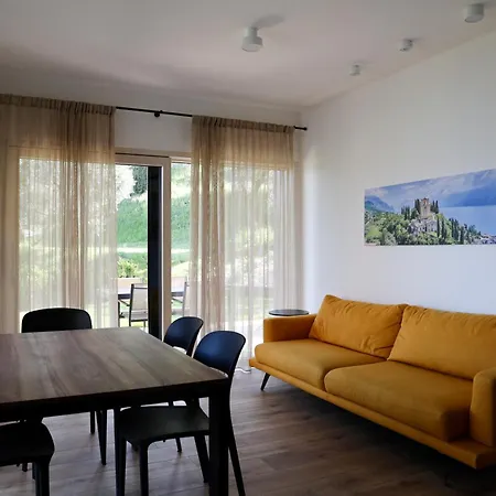 Podere Sabaina, Private Mit Beheiztem Pool, Seeblick Und 3 Wohneinheiten Zur Alleinnutzung *